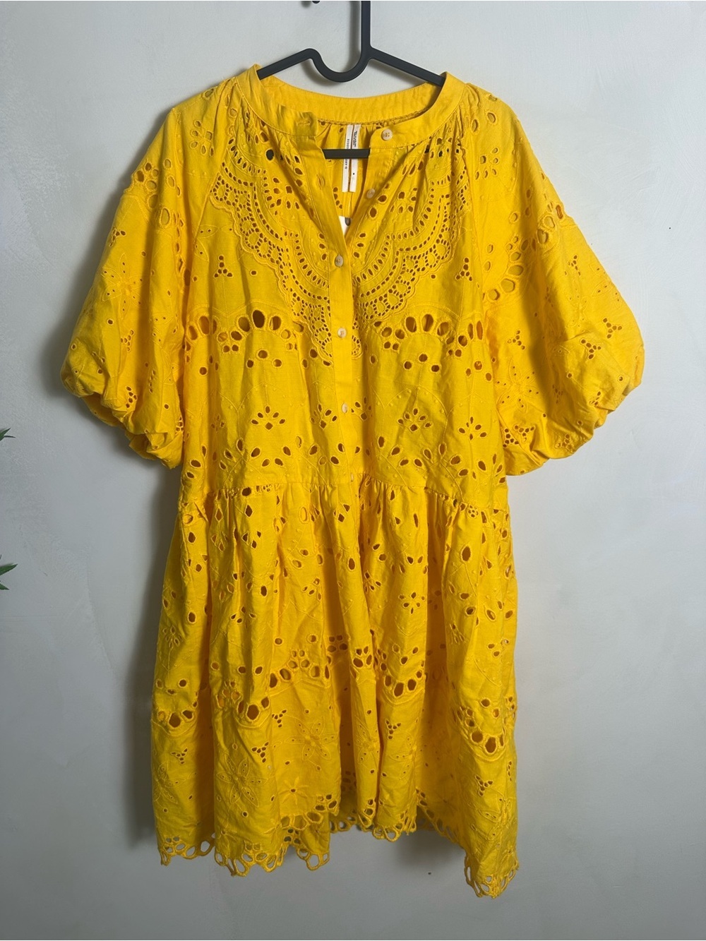 Anthropologie Tallulah Eyelet Mini Dress in Mango Womenโs Size Medium NWT